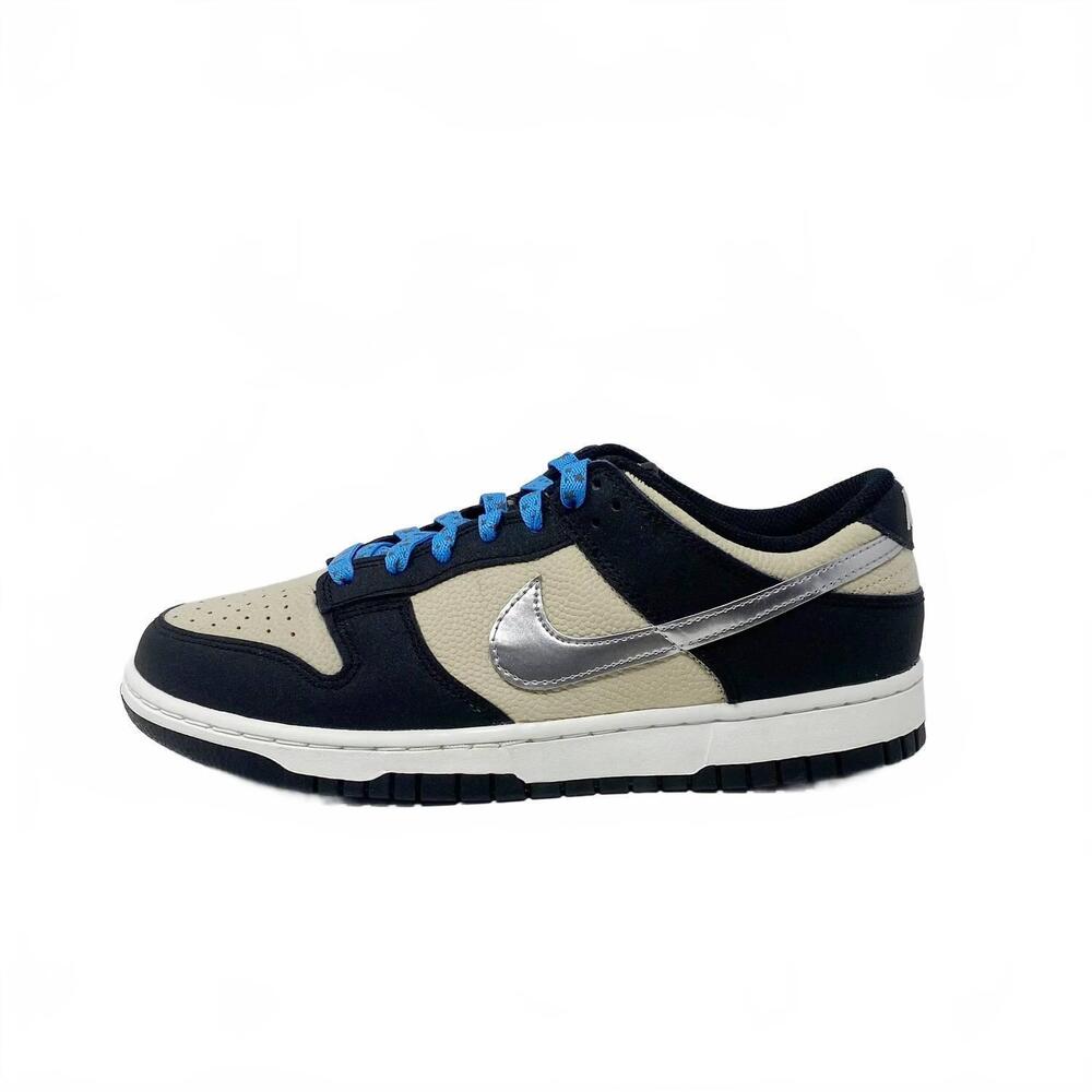 NEW NIKE women's dunk low sneakers in starry laces - Picture 7 of 7